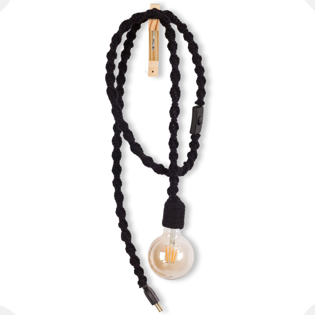 Luminária Pendente em Macramê